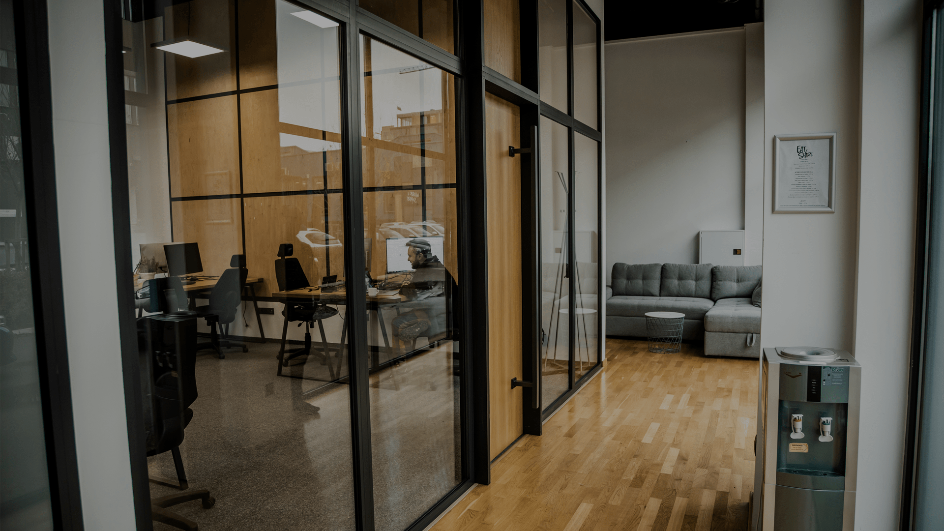Work&Share Coworking space - PrivateSuite