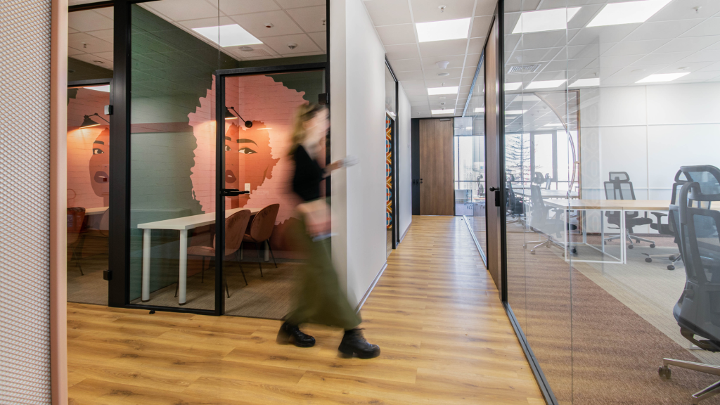Work&Share shared workspace
